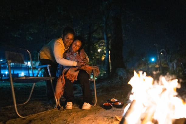 Camping fire in Monument Valleyw
