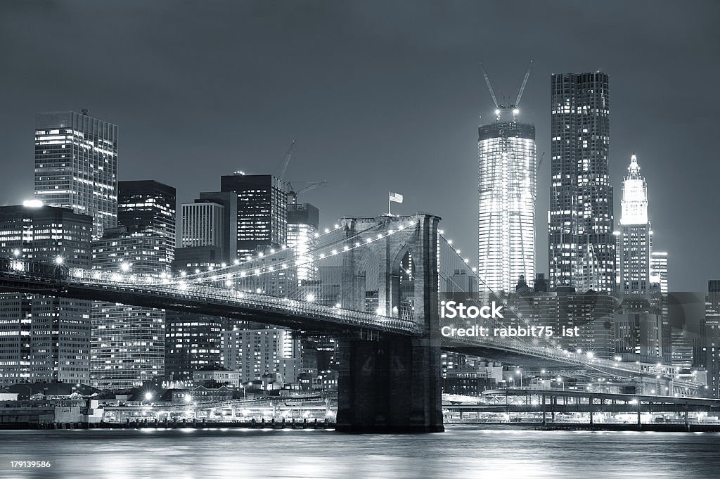 New York City Brooklyn Bridge - Foto stock royalty-free di Bianco e nero