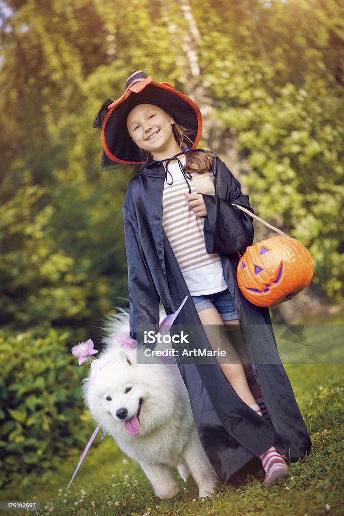Halloween niño - Foto de stock de Agarrar libre de derechos