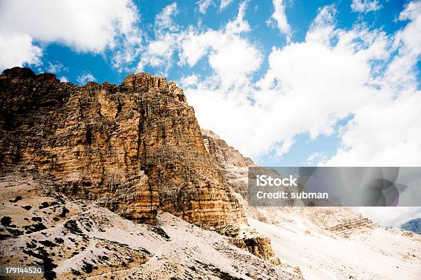 Dolomita Las Montañas Foto de stock y más banco de imágenes de Aire libre - Aire libre, Alpes Dolomíticos, Alpes Europeos