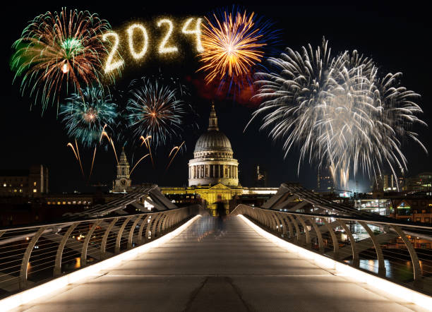 istock New year 2024 fireworks over London 1791506596