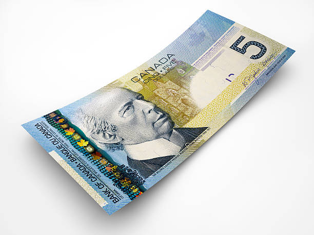 istock Banknote of Five Canadian Dollars w/path. 179152382