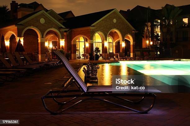 Der Pool Bei Nacht Stockfoto und mehr Bilder von Nacht - Nacht, Schwimmbecken, Abenddämmerung