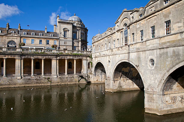 istock Pulteney Bridge and the River Avon 179170572