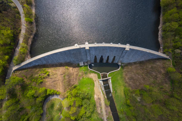 istock Dam and Hydroelectric Power Station (aerial view) 1791721749