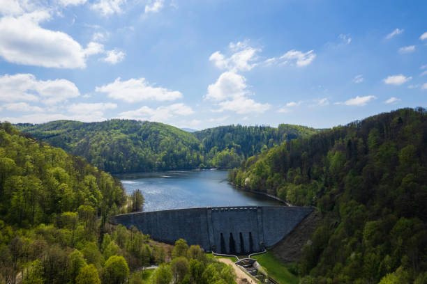istock Dam and Hydroelectric Power Station (aerial view) 1791721754