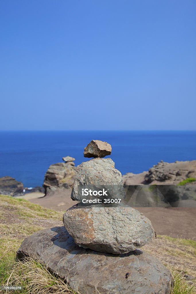 balancing stone pile - Lizenzfrei Arrangieren Stock-Foto
