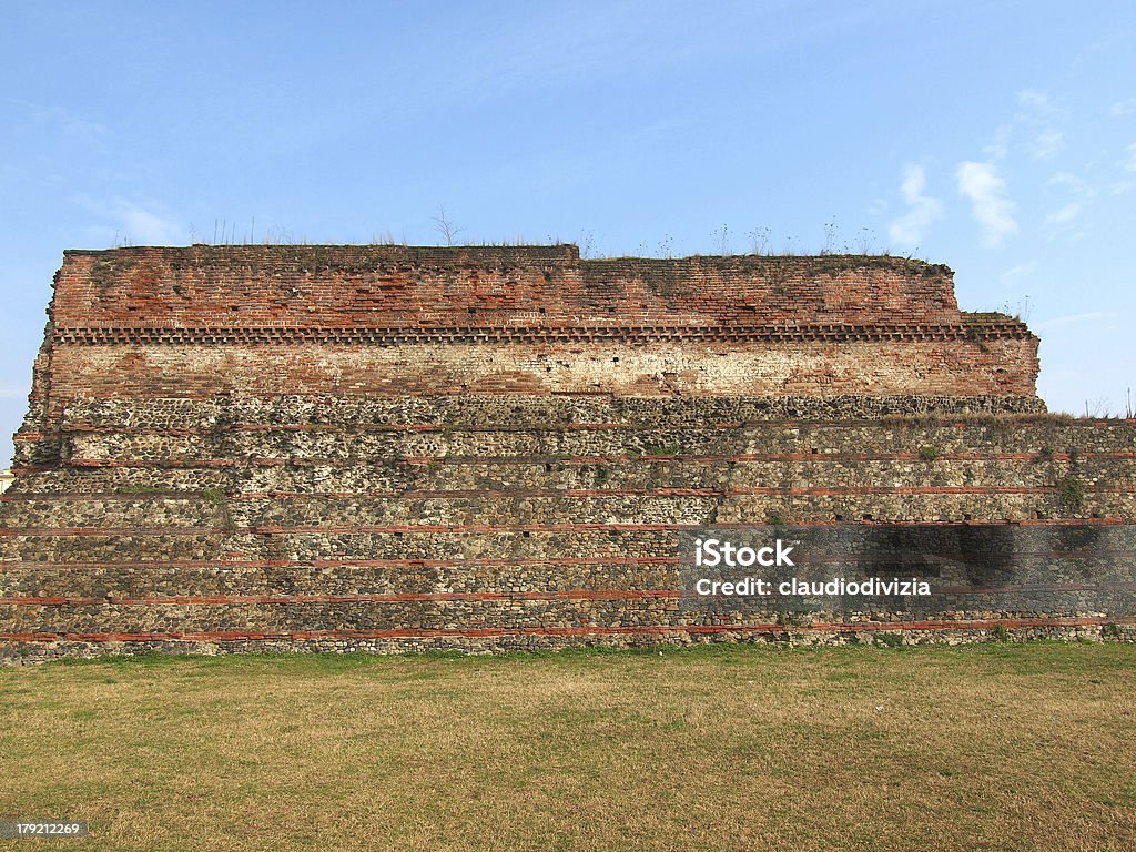 Римская стены, Турин - Стоковые фото Археология роялти-фри