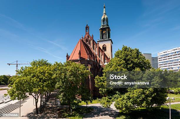 Igreja De St Mary Berlim - Fotografias de stock e mais imagens de Alemanha - Alemanha, Alexanderplatz, Antigo