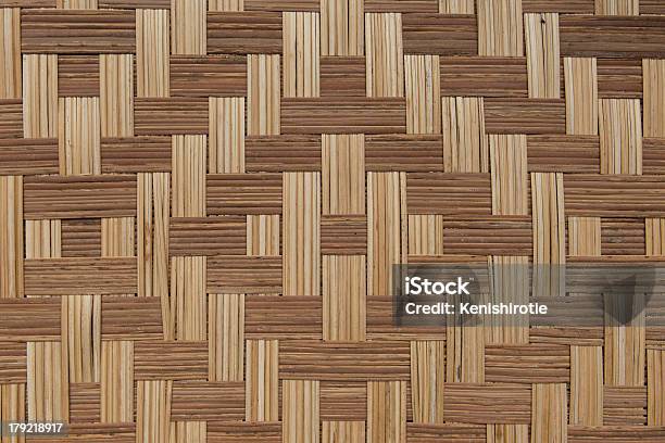 Esteira De Bambu - Fotografias de stock e mais imagens de Abstrato - Abstrato, Bambu - Material, Castanho
