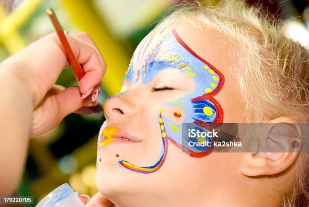 Cara Pintura - Fotografias de stock e mais imagens de Criança - Criança, Tinta Facial, Festa escolar