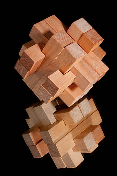 難易度の高いブロックパズル、ミラーイメージ - cube puzzle three dimensional shape block ストックフォトと画像