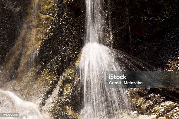 Naturalne Wodospad W Parku Narodowym - zdjęcia stockowe i więcej obrazów Appalachy - Appalachy, Czysty, Fotografika