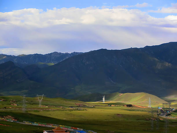 istock Grassland in Qinghai Riyue 179223084