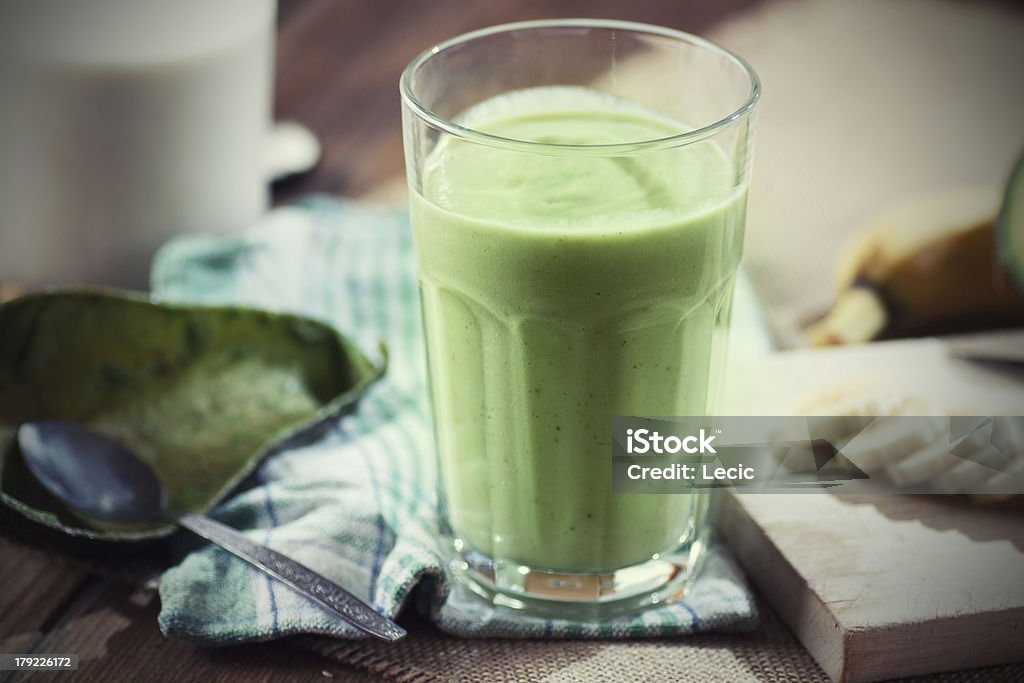 smoothie vert - Photo de Aliment libre de droits