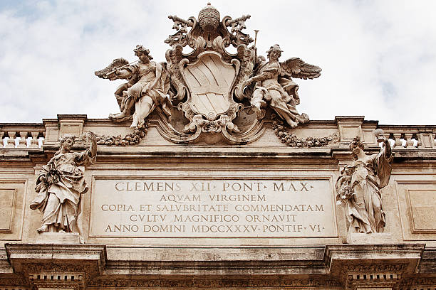 istock Trevi Fountain Rome 179227459