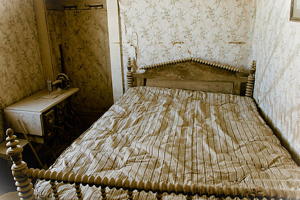 istock Bodie State Historic Park bedroom 179227994