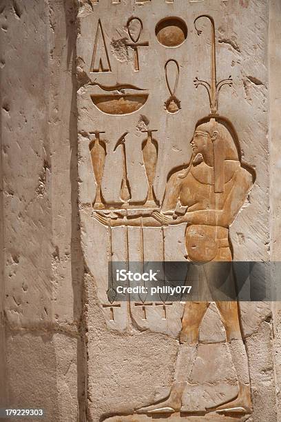 Egipto Hieroglyphs Templo De Hatshepsut - Fotografias de stock e mais imagens de Adulto - Adulto, Alegoria, Antigo