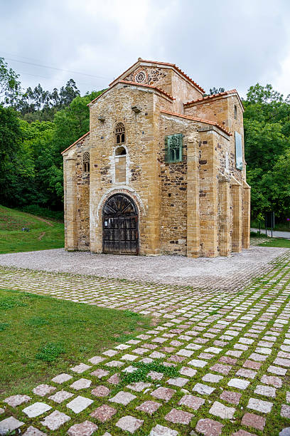 istock San Miguel de Lillo in Oviedo 179229608