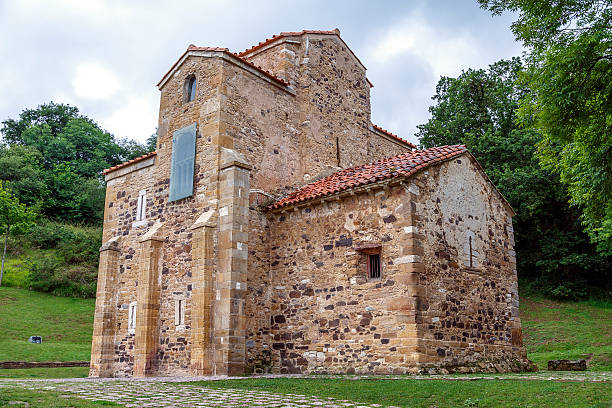 istock San Miguel de Lillo in Oviedo 179231217