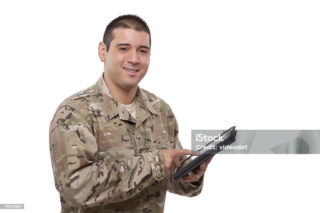 Retrato de um soldado com tablet digital - Foto de stock de 20 Anos royalty-free