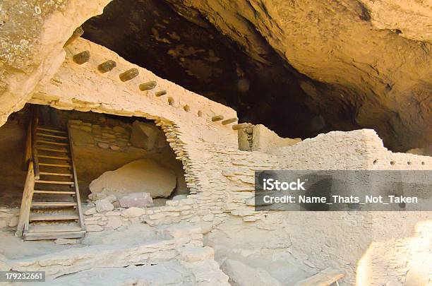 Gila 絶壁の住居ニューメキシコ - アメリカ合衆国のストックフォトや画像を多数ご用意 - アメリカ合衆国, アメリカ文化, キャンプする