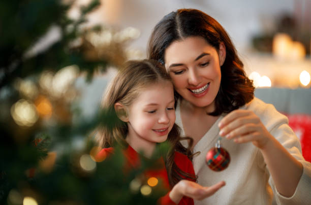 istock family celebrating Christmas 1792336378