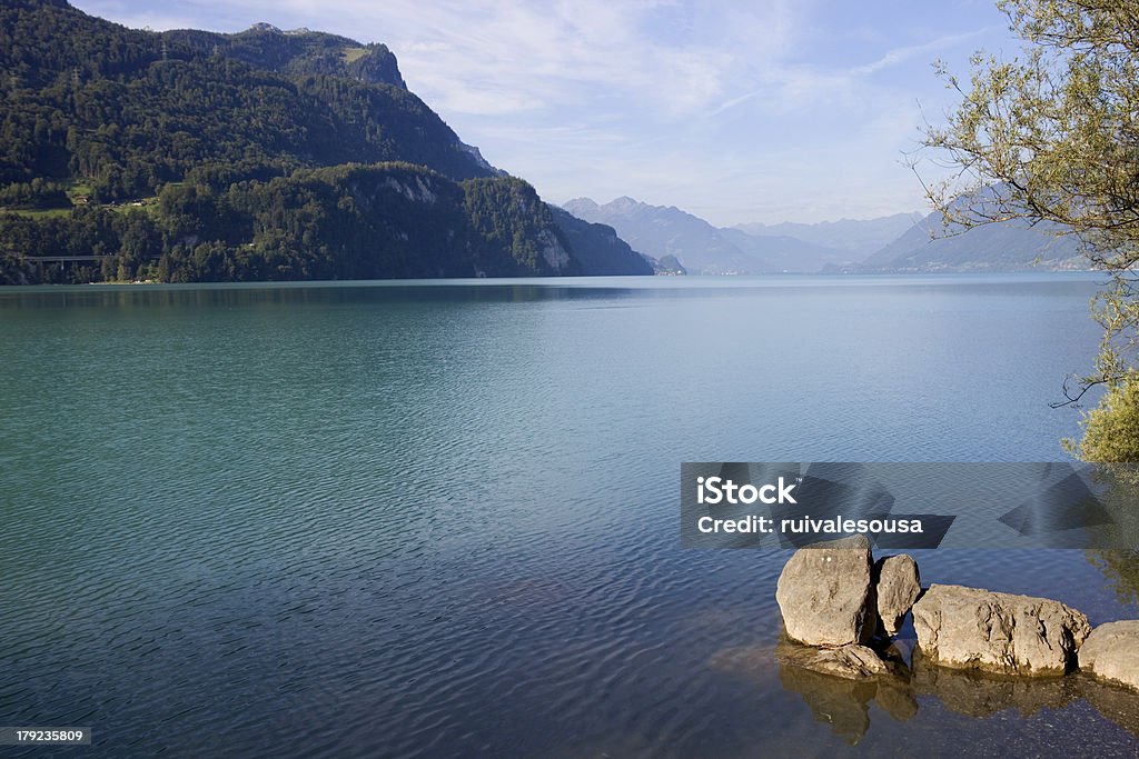 Lac de brienz - Photo de Alpes européennes libre de droits