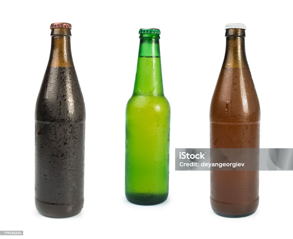 Conjunto de botellas de cerveza aislado - Foto de stock de Amarillo - Color libre de derechos