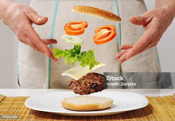 Burger Fähigkeiten Stockfoto und mehr Bilder von Burger - Burger, Etwas herstellen, Baugewerbe