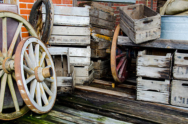 Nostalgia - Grandfather's old things - Metal barrel, wooden boxes, fruit cases, grain bags and other stuff - Vintage