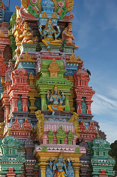 번자체 조각상 of gods 및 goddesses 있는 힌두교식 관자놀이 - madurai kerala india tamil nadu 뉴스 사진 이미지