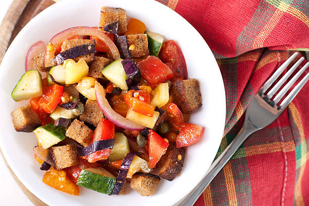 istock Italian panzanella salad 179240364