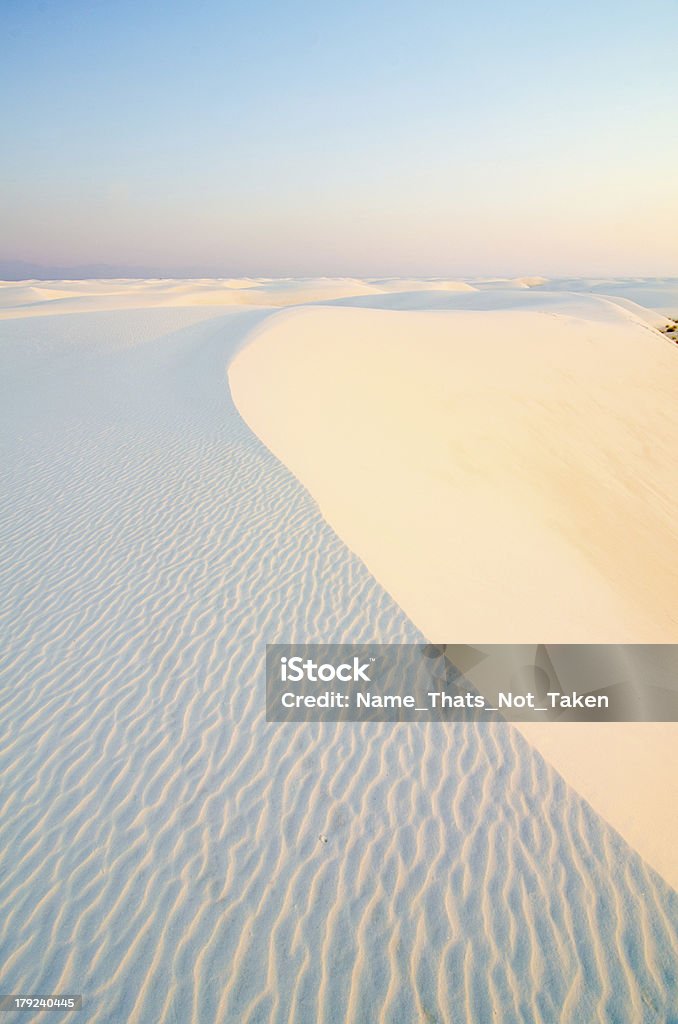 Sonnenaufgang im White Sands National Monument in New Mexico - Lizenzfrei Nationalmonument White Sands Stock-Foto