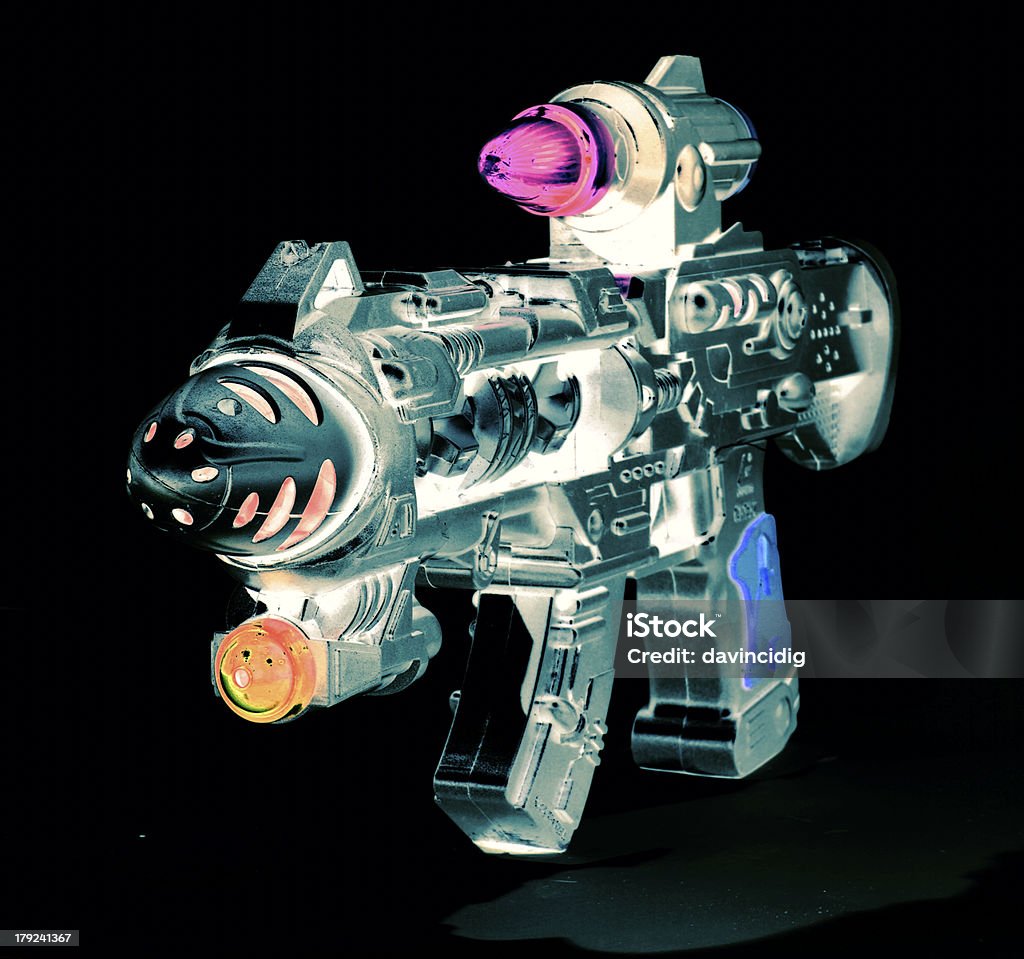 ray gun - Photo de Pistolet au laser libre de droits