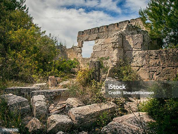 Moderneruinen Stockfoto und mehr Bilder von Alt - Alt, Architektur, Baugewerbe