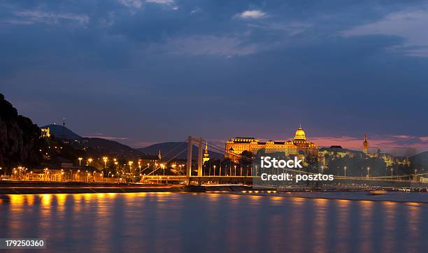 Photo libre de droit de Budapest banque d'images et plus d'images libres de droit de Beauté - Beauté, Bleu, Brillant