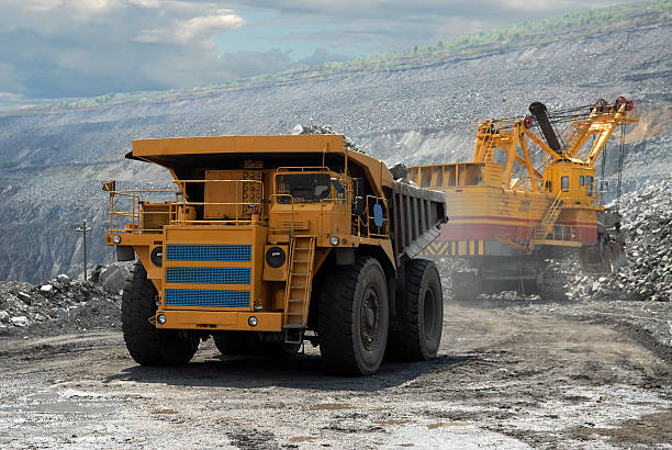istock very big dump-body truck 179250493