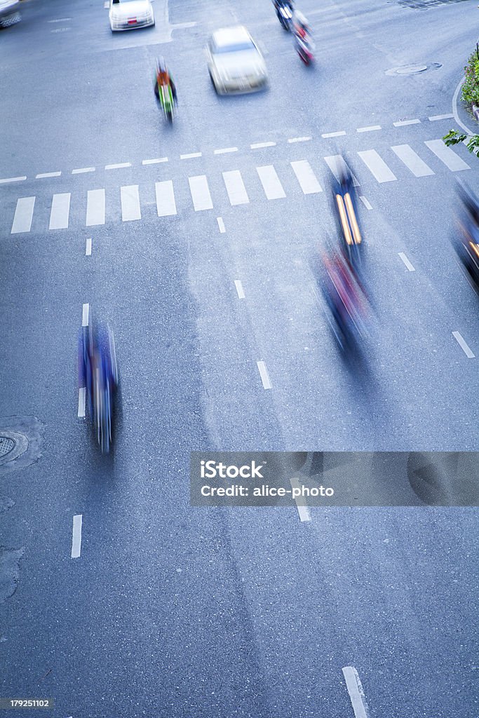 Abend Taxi Motion Blur zu schnellen Autos Verkehr auf der Straße - Lizenzfrei Anführen Stock-Foto