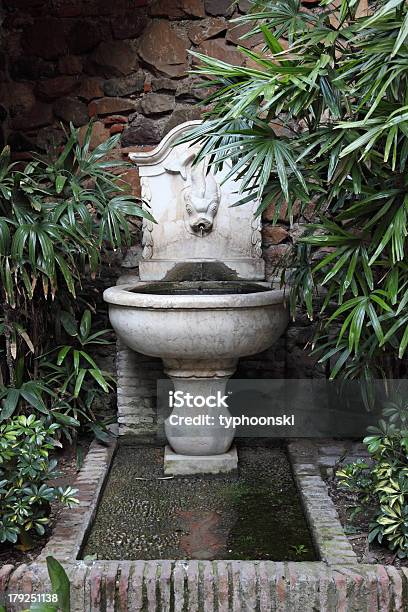 Moresco E A Malaga Spagna - Fotografie stock e altre immagini di Acqua - Acqua, Alcazaba di Málaga, Andalusia