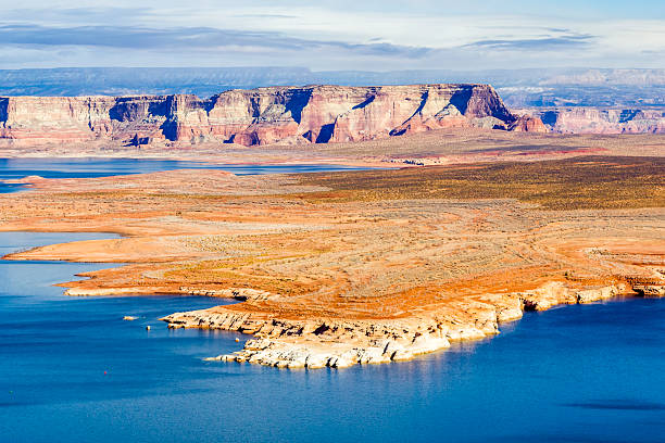 lake powell lake Powell and Glen Canyon, Arizona and Utah, USA gunsight butte stock pictures, royalty-free photos & images
