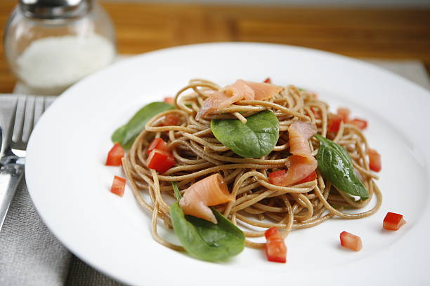 Wholemeal スパゲティ ストックフォト