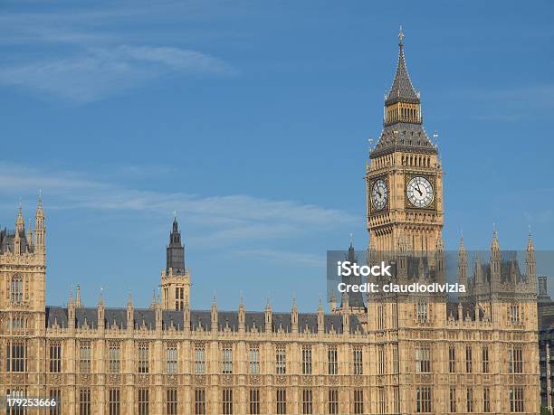 Foto de Casas Do Parlamento e mais fotos de stock de Arquitetura - Arquitetura, Capitais internacionais, Casas do Parlamento - Cidade de Westminster
