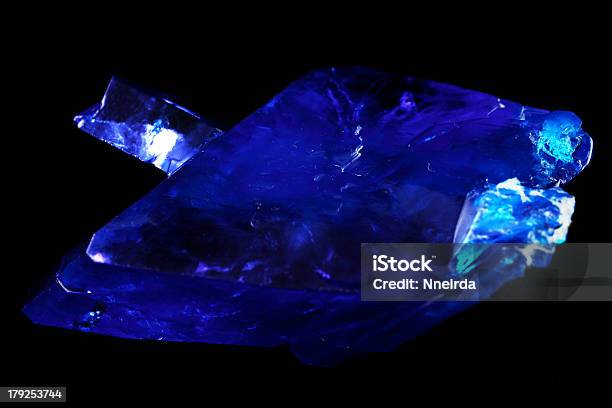 Sulfato De Cobre Foto de stock y más banco de imágenes de Azul - Azul, Brillante, Cobre