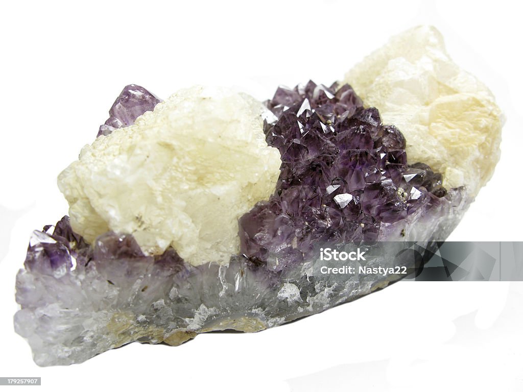 Ametista geode cristais geológicas com calcite - Royalty-free Abstrato Foto de stock