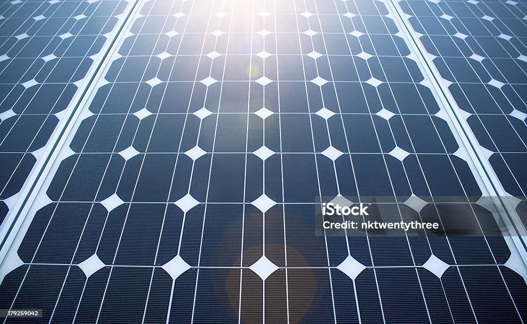Sunny painéis solares - Royalty-free Tecnologia verde Foto de stock