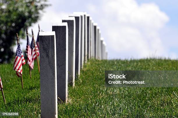 Memorial Giorno Spazio Di Copia - Fotografie stock e altre immagini di Arlington - Virginia - Arlington - Virginia, Bandiera degli Stati Uniti, Cimitero