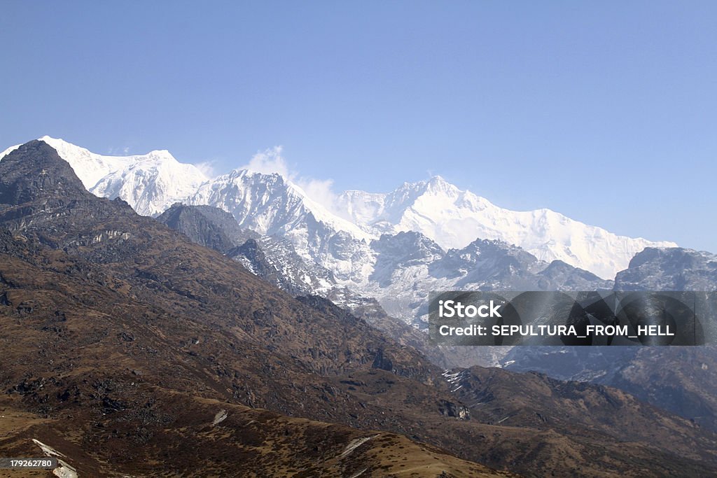 kanchenjunga summit z punktu widzenia - Zbiór zdjęć royalty-free (Yuksom)