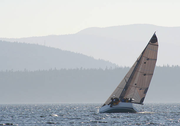 Barca a vela nella San Juans corsa - foto stock