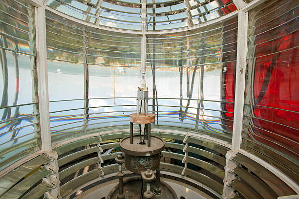 라이트하우스 전구 및 프레넬 케이블 - lighthouse lens fresnel light bulb 뉴스 사진 이미지